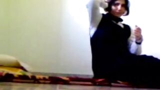 سكس محارم - عمي الملعون كان يخدعني بالعب لممارسة الجنس