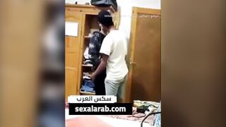 الولد الصايع مع اخته الممحونة - سكس محارم