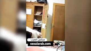الولد الصايع مع اخته الممحونة - سكس محارم